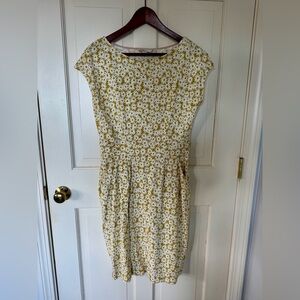 Boden Florrie Jersey Dress - Floral Print Sz 6 EUC